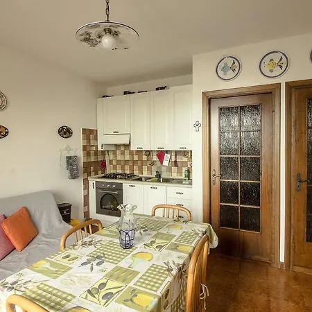 La Casa Di Anna Apartment Ospedaletti