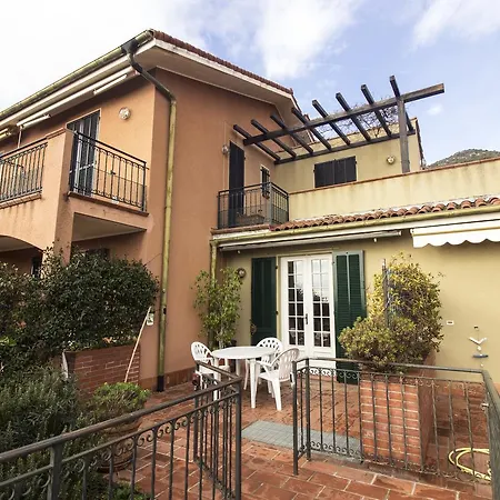 La Casa Di Anna Apartment *